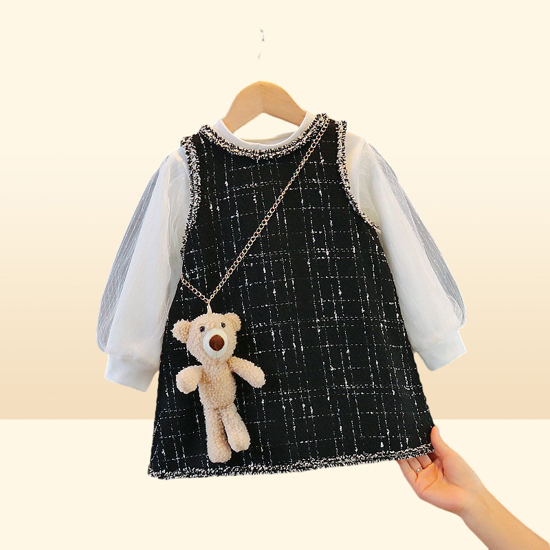 トレンディな幼児の女の子ドレススプリングデザイナー新生児の赤ちゃんのかわいい服のための小さな女の子の服装布2029055