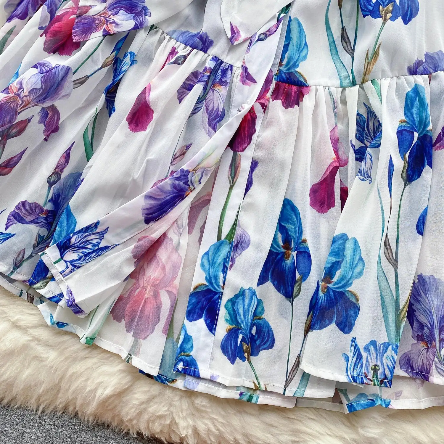 Robes décontractées de base Piste d'été vacances Boho robe courte femmes vêtements col roulé longue lanterne manches fleur imprimé ceinturé bleu mini mousseline de soie robes 2024
