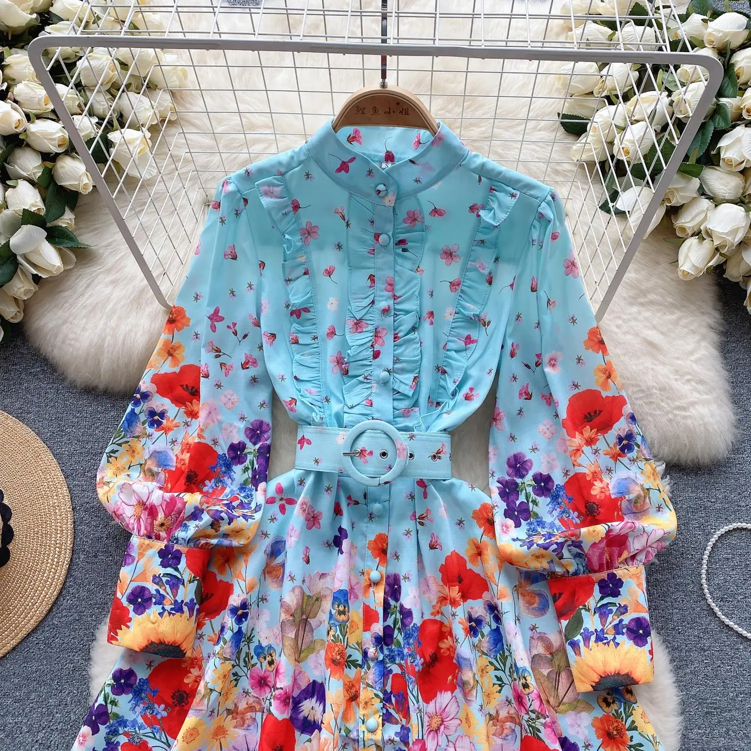 Temel Sıradan Elbiseler 2024 Bir Çizgi Pist Tasarımcısı Pamuk Keten Mini Elbise Kadınlar Stand Fener Sleeve Single Breated Floral Baskı Kemeri Tatil Boho Vestidos