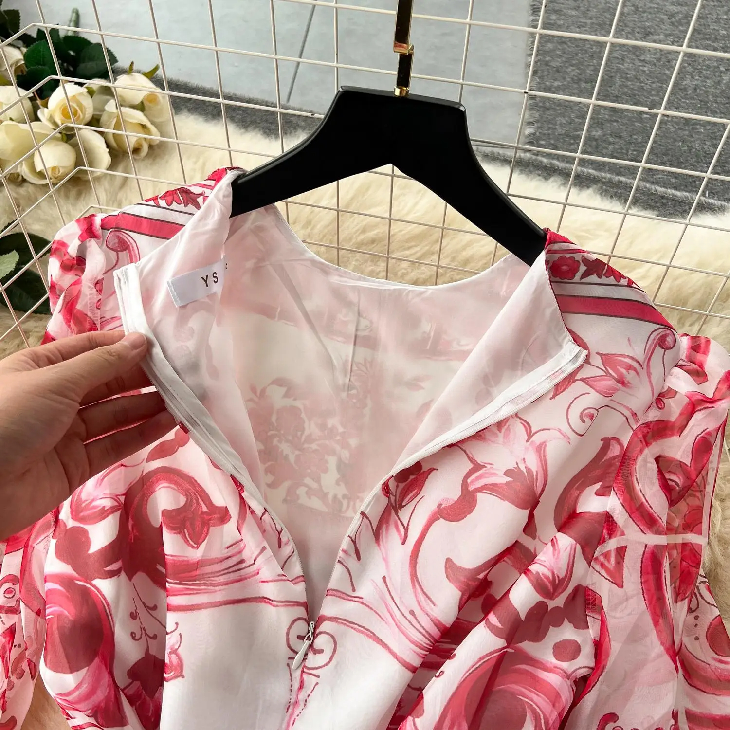 Basic Casual Dresses Runway Red Blue And White Porcelain Light Thin Slik Dress Women's O-Neck Long Sleeve Flower Print Belt Lace Up Holiday Dress 2024