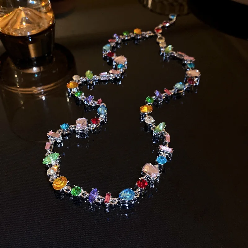 Colliers ras du cou de luxe en cristal coloré pour femmes, chaîne de clavicule géométrique, bijoux de fête de mariage