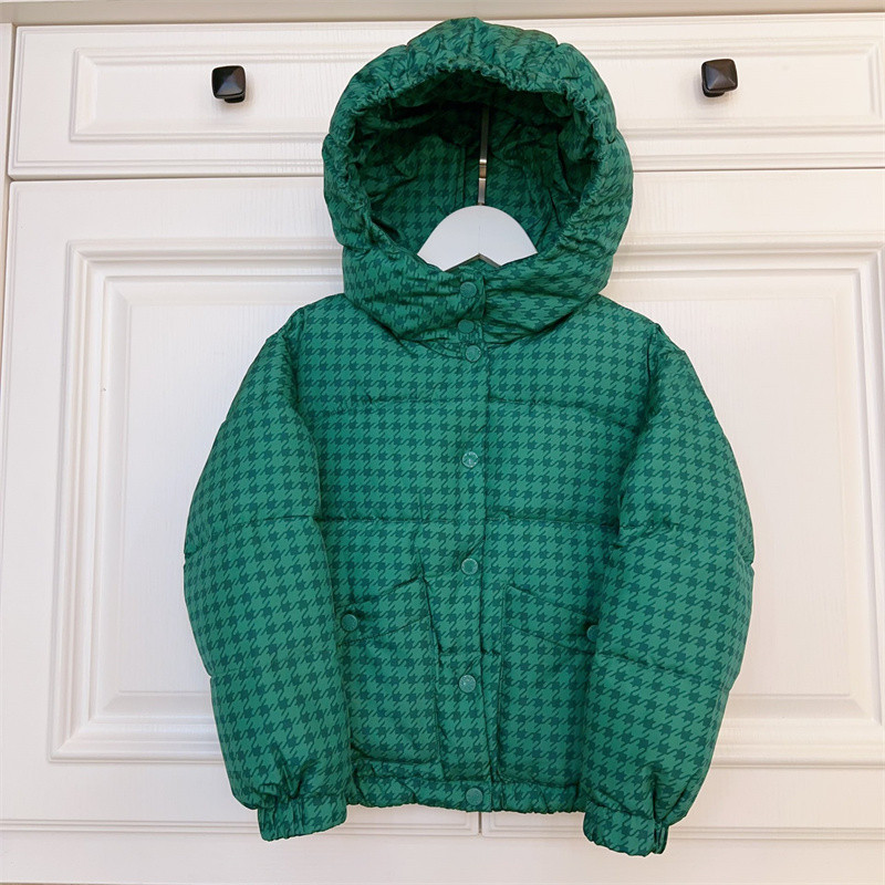 Baby-ontwerperkleding 2023 Winter Nieuwe modieuze en modieuze groen-witte eendendons halflange taille-downjas voor meisjes met capuchon