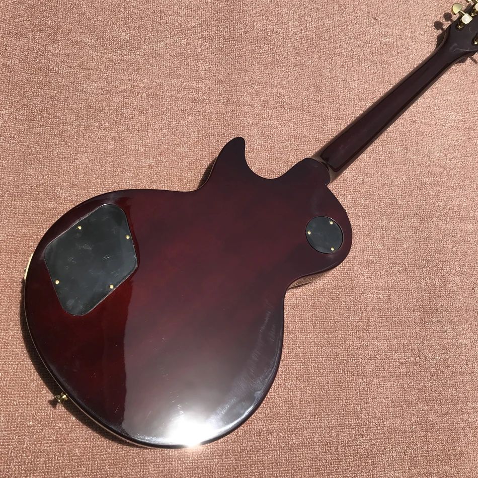 تحرّك الغيتار الكهربائي ، لون تبغ Sunburst ، أجهزة Tiger Maple Top Gold ، Guitarar عالية الجودة ، شحن مجاني