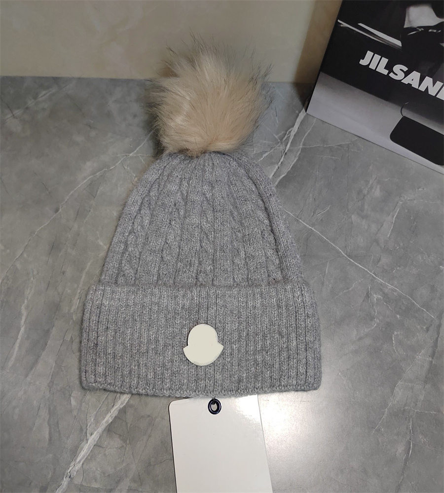 2023 Fashion Elastic Wool Warm Hat Autumn and Winter New Knitted Wool Hat Men's Letter Cashmere Winter Hat Casual Women's Beanie Hat