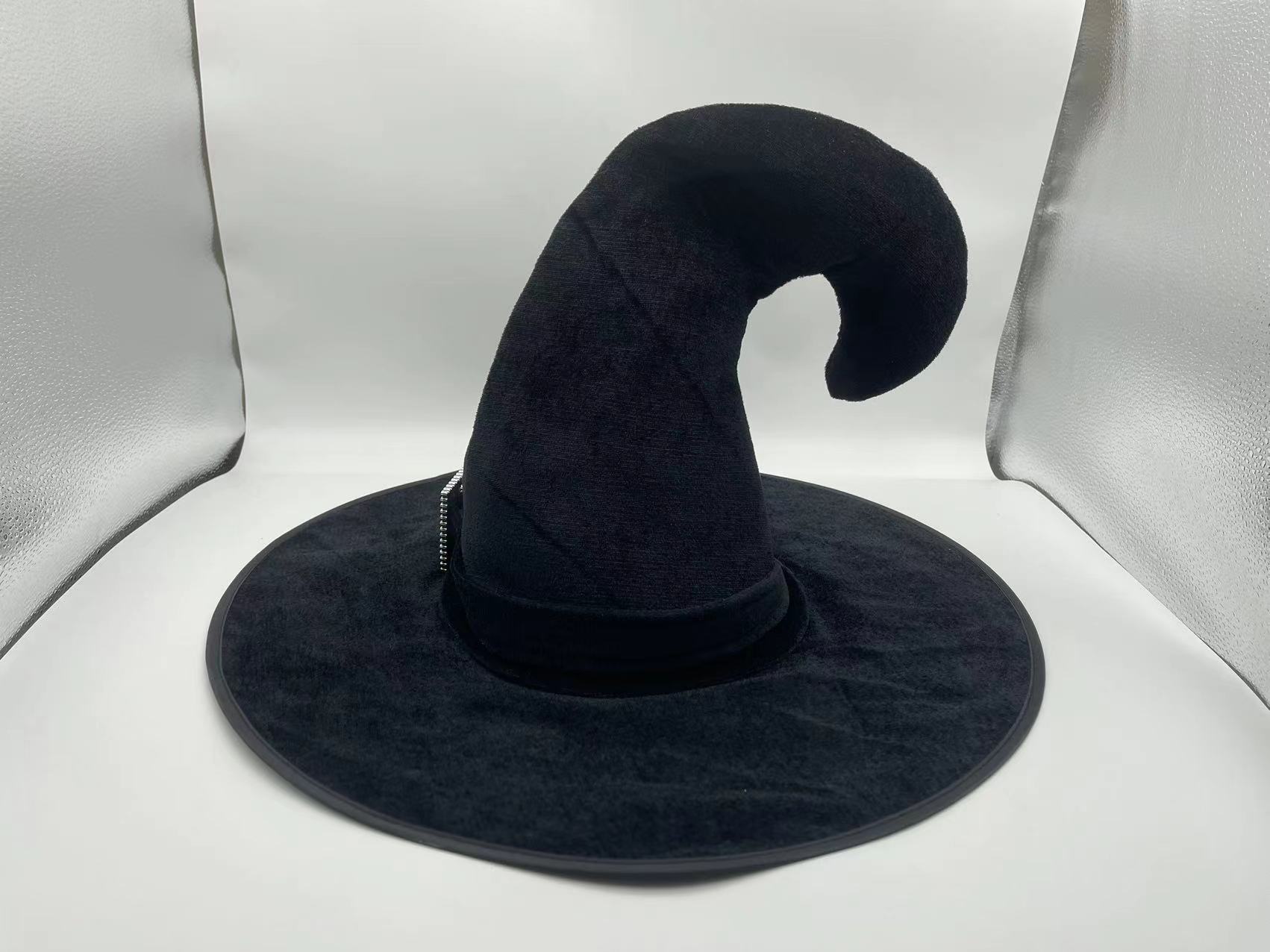 2023 Sıcak Unisex Geniş Kötü Şapkalar Kova Şapkaları Yüksek Kaliteli Maskeli Beklentisi Campaniform Kavisli Şapka Siyah dokuma ve Gümüş Toka Polyester Cadılar Bayramı Şapkası Mix Sipariş