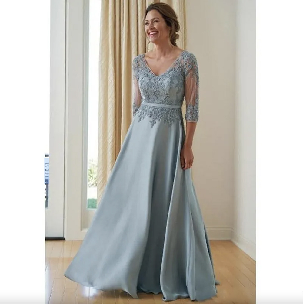 Ice Blue Plus Size Mother Of The Bride Dresses 3/4 Sleeve Beads Deep V Neck Appliques Wedding Guest Dress Lace Evening Party Gowns