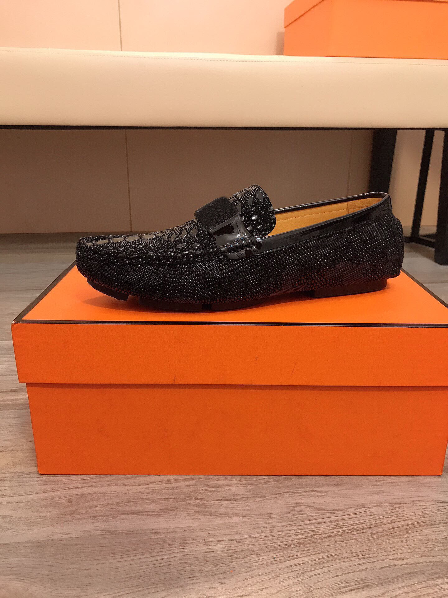 أزياء رجال Slip on Dress Shoes الكلاسيكية Flats Flats حفل زفاف الأحذية العلامة التجارية مصمم الأعمال المتسكعون الحجم 38-44