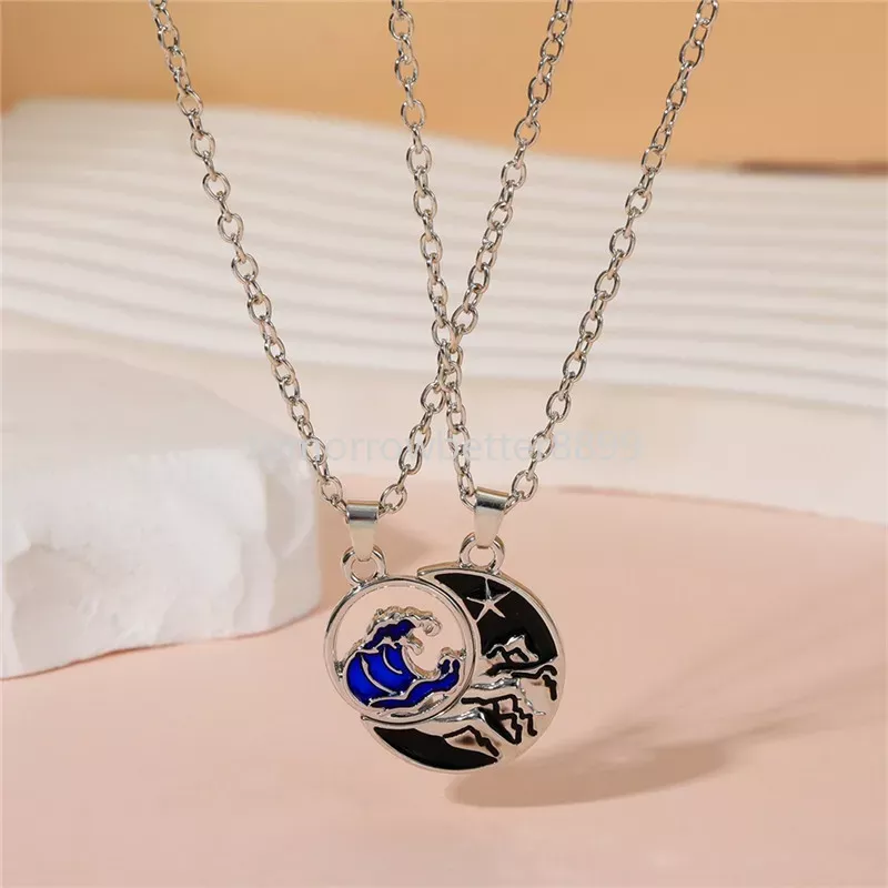 Fashion Round Yin Yang Tai Chi Pendant Lover Necklace Designer South American Alloy Silver Plated Sun Sea Mountain Necklaces Jewelry Valentine's Day Gift 