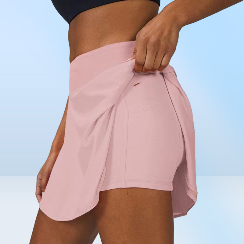 Women Yoga Tennis Court Rival Skirt Skirt Gym Abiti in palestra Designer Designer Abbigliamento Outdoor Sport Running Fitness Golf Pants Short7495436