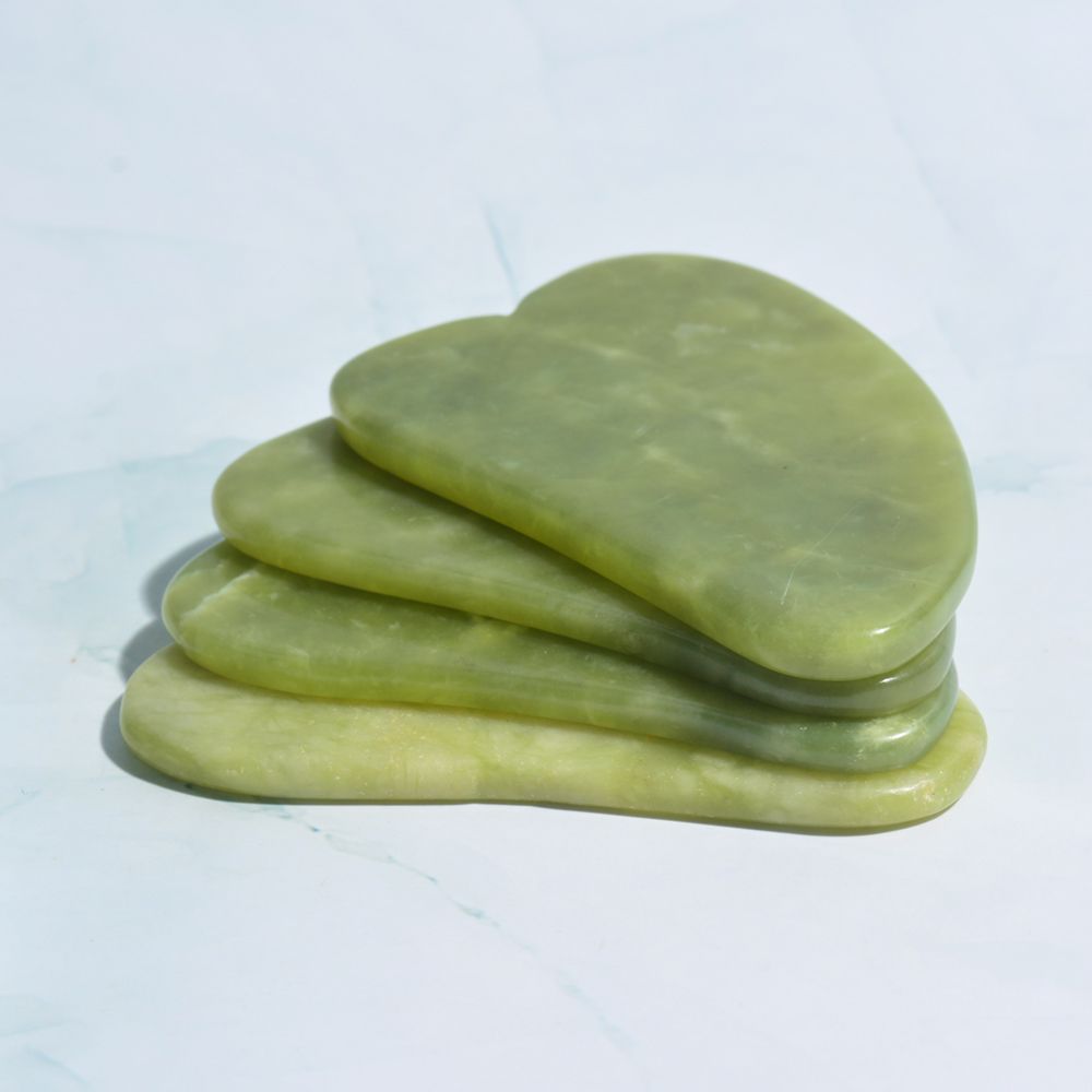 طبيعية Xiuyan Jade Gua sha تدليك أداة الوجه مذيع Guasha Board Healing Stone Health Care يقلل من أداة النحت الوجه الانتفاخ