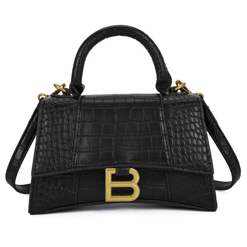 Designer women's handbag Classic Stone Hourglass Crocodile Pattern Word Handbag One Shoulder Crossbody Curved Moon Women's Bag