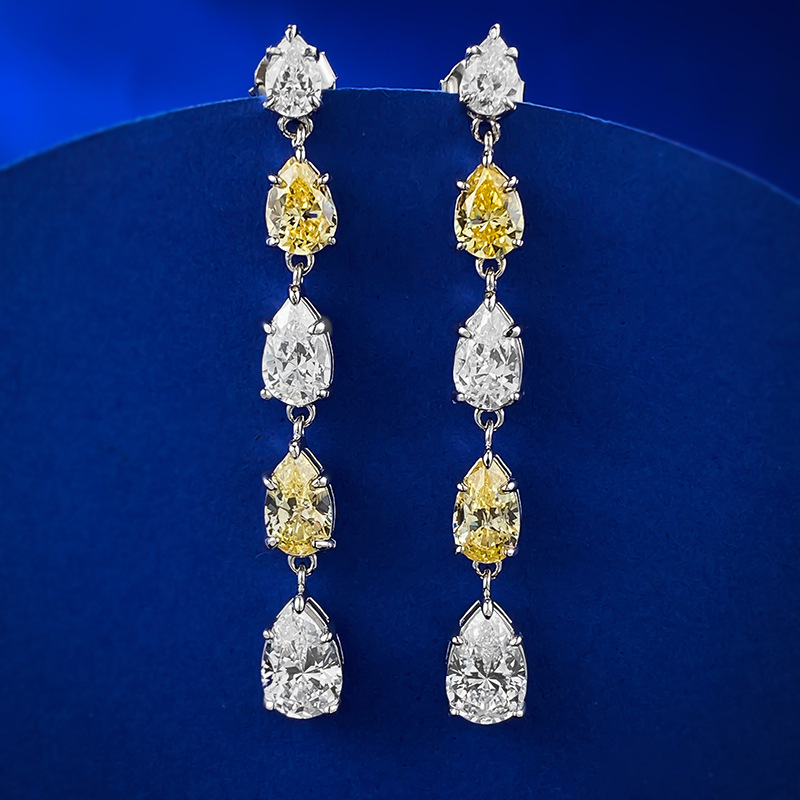 Classis Lady Moissanite Diamond Dangle Earring 100% Real 925 스털링 실버 보석 약혼 웨딩 드롭 이어링