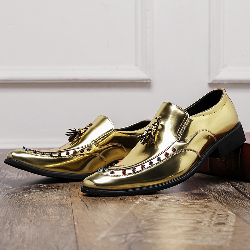 Мужские лоферы с заклепками, золотые слипоны с кисточками и кисточками, мужская официальная обувь, обувь для выступлений, танцевальная обувь, размер 38-44