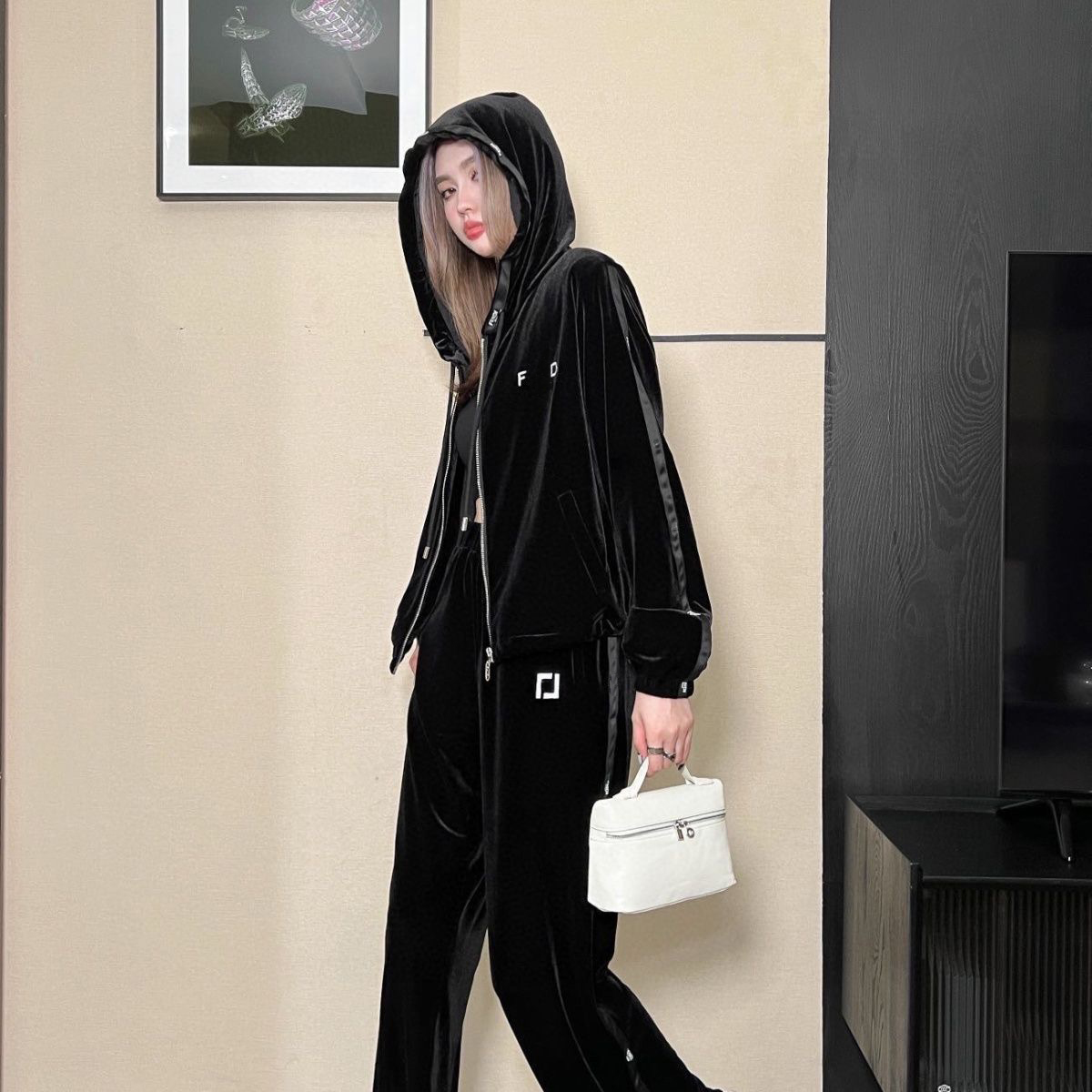 F Endi Kvinnor Tvådelar Pants Casual Suits Designers Jackor Capsule Collection Fashion Fashion Long Sleeve Jacket Pant Set