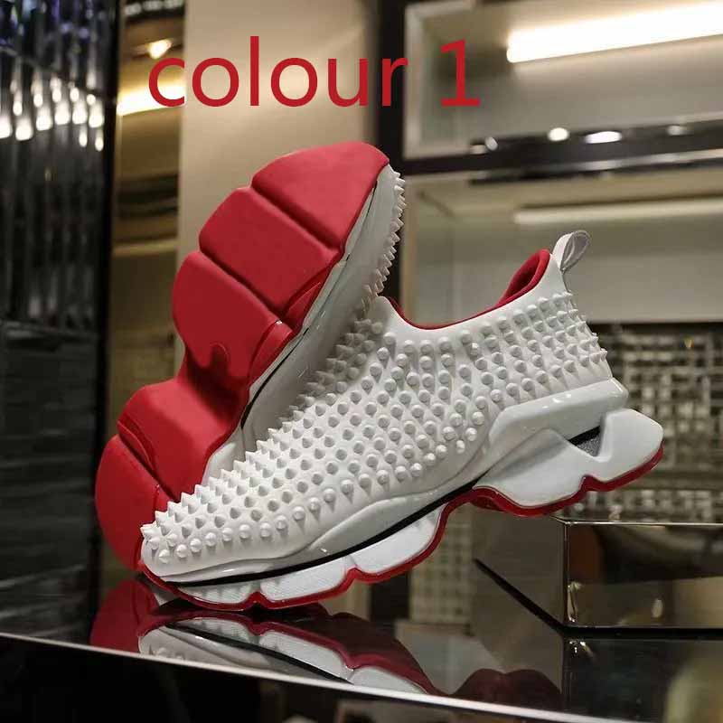 rivet Casual shoes women Travel leather lace-up sneaker cowhide fashion lady Flat designer Running Trainers Letters woman shoe platform men gym sneakers size 35-46