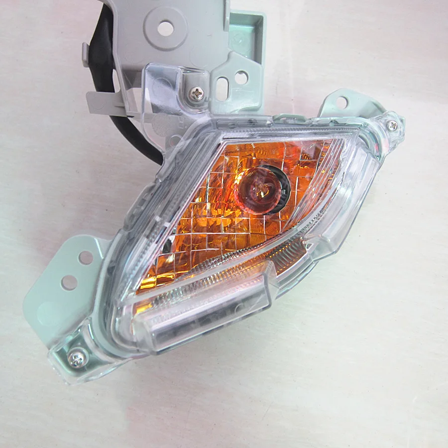 Akcesoria samochodowe Części ciała 51-350 Przednia lampa sygnałowa zderzaka dla Mazda CX-3 2015-2021