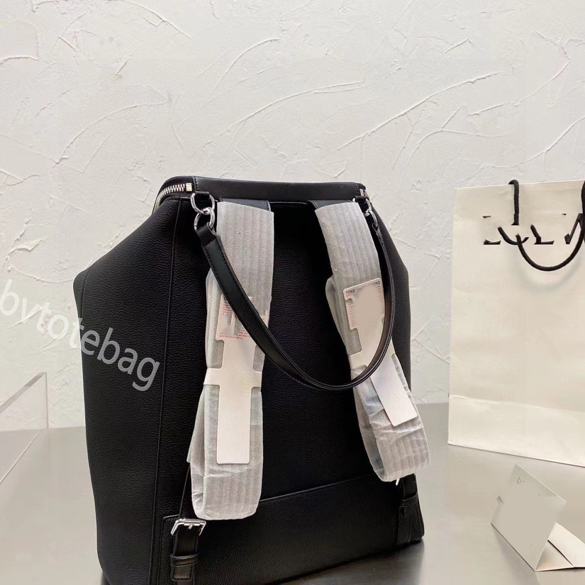 Designer Goffratura nera Zaini Borse Uomo Donna Vera pelle Zaino Borsa da scuola Zaino moda Zaino Borse a tracolla borse borsa lowewe 33 cm