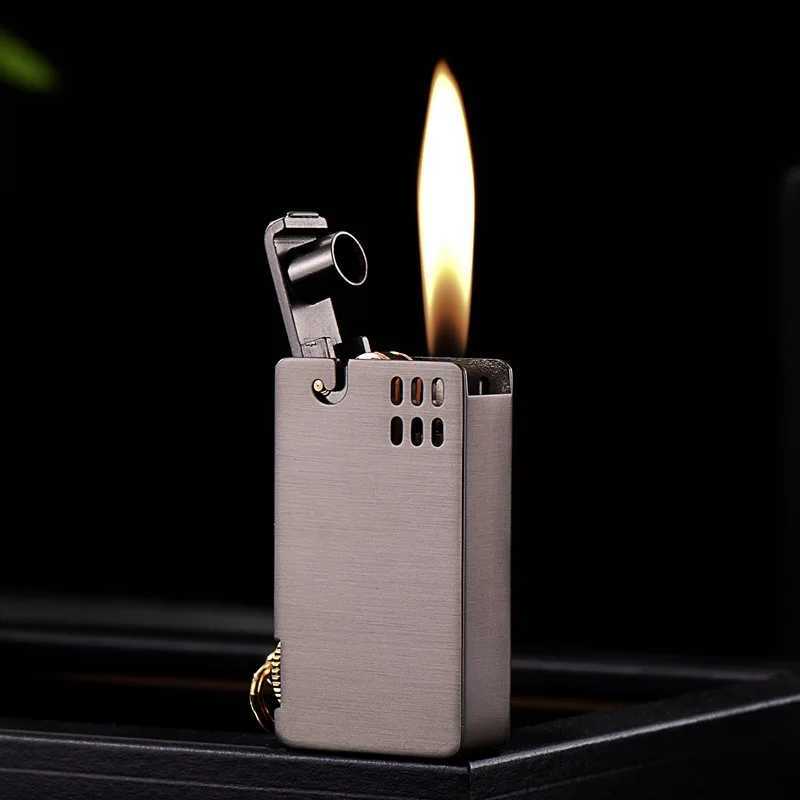 Lighters Nowe kompaktowe klasyczne koło szlifierskie Otwórz płomienie wiatrówki nafty nafty High-end Gift zapalniczka