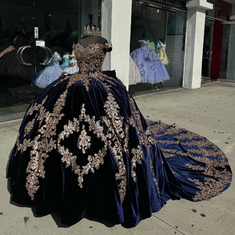Granatowy kryształowy frezowanie cekinowe sukienki Quinceanera suknia balowa z ramion złotych aplikacji koronkowe gorset vestidos de 15 anos