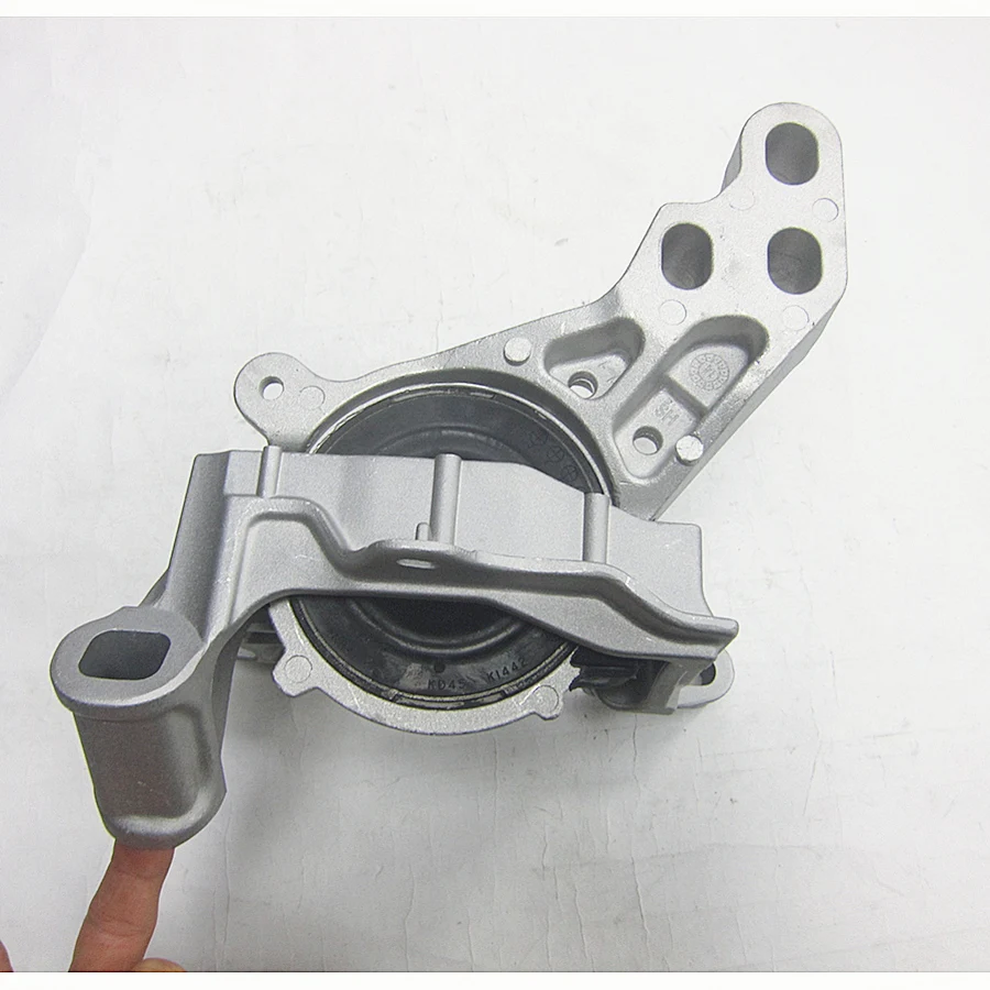 إكسسوارات السيارات أجزاء هيكل الأجزاء R Side Engine Mount دعم Mazda 3 2014-2018 BM BN 1.5 محرك Gasoline