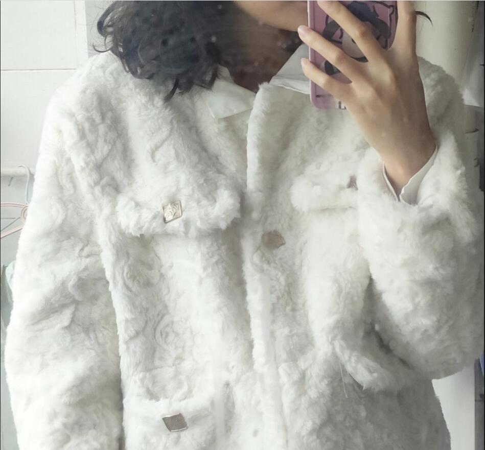 Lamb Hair Coat Women's ma-je 2023 Autumn/Winter New Short environmentally friendly Rabbit Hair Round Neck Small Fragrant Style Thickened Fur Coat Cotton Coat