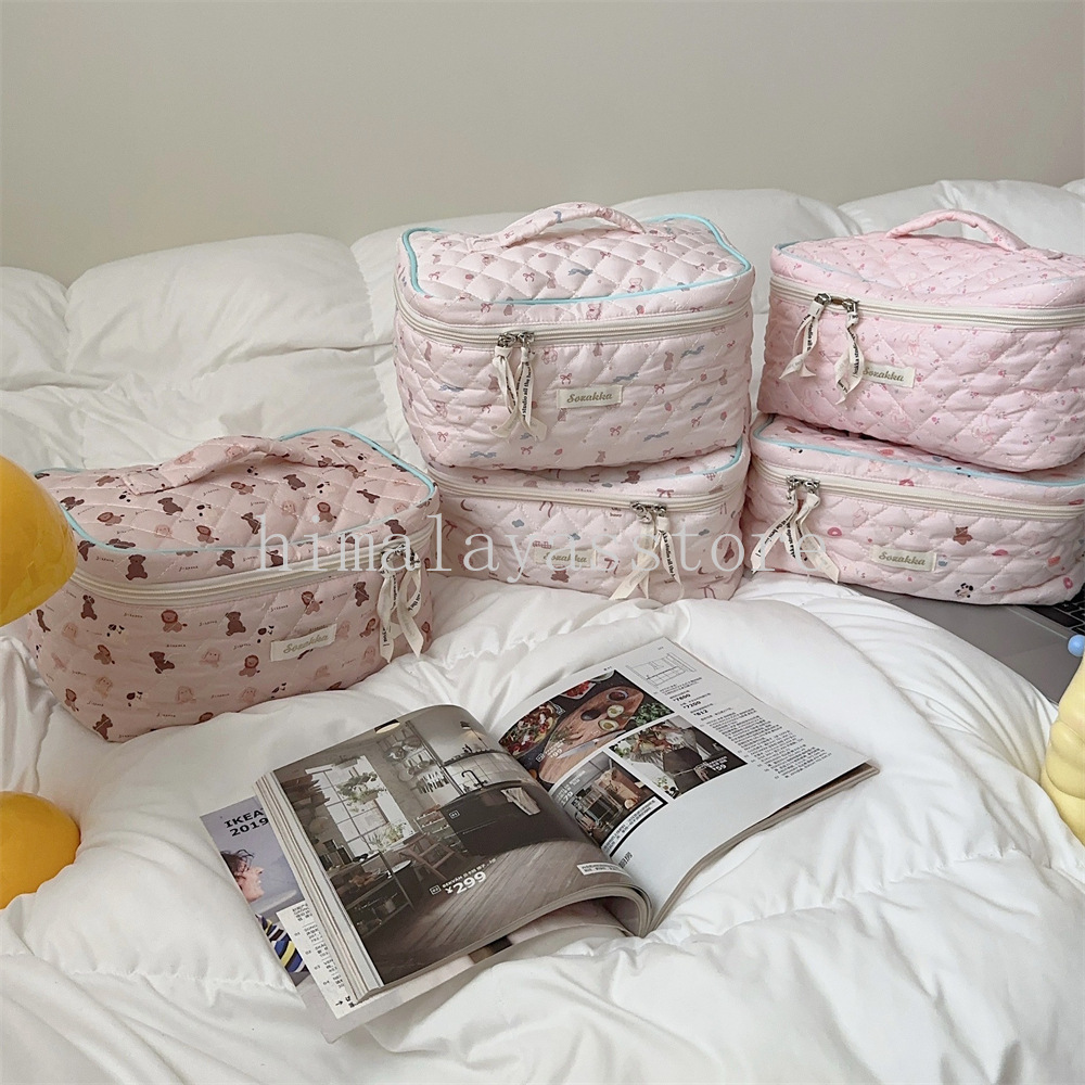 Cartoon Print Women's Pink Cosmetic Bag Cute Floral Female Girls Travel Storage Bags Portable Female Makeup Case Large Handbags