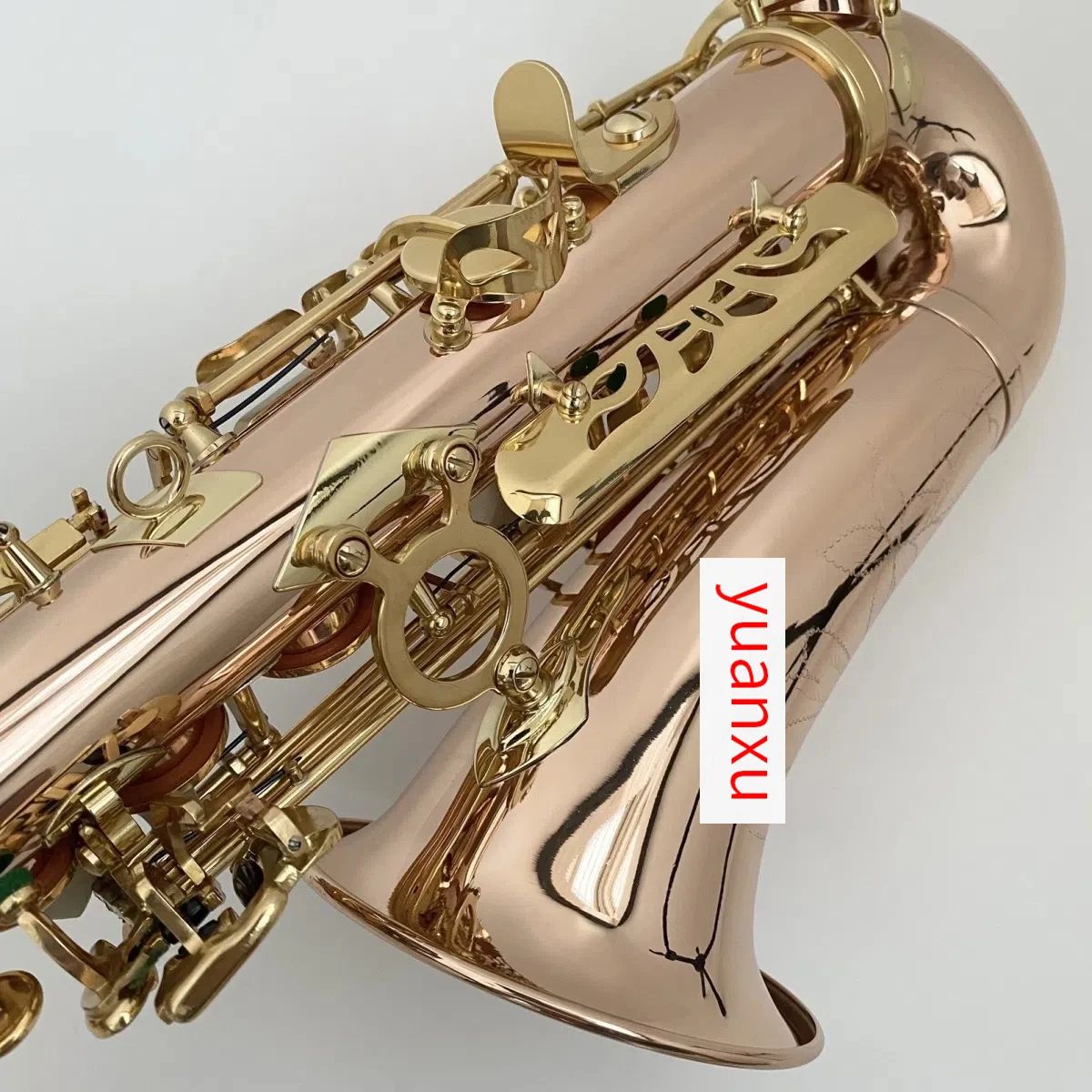 Wysokiej klasy różowo-złoto profesjonalny saksofon altowy Down e-Tune Upgrade Double-Rib Abalone Key Professional Mazz Instrument