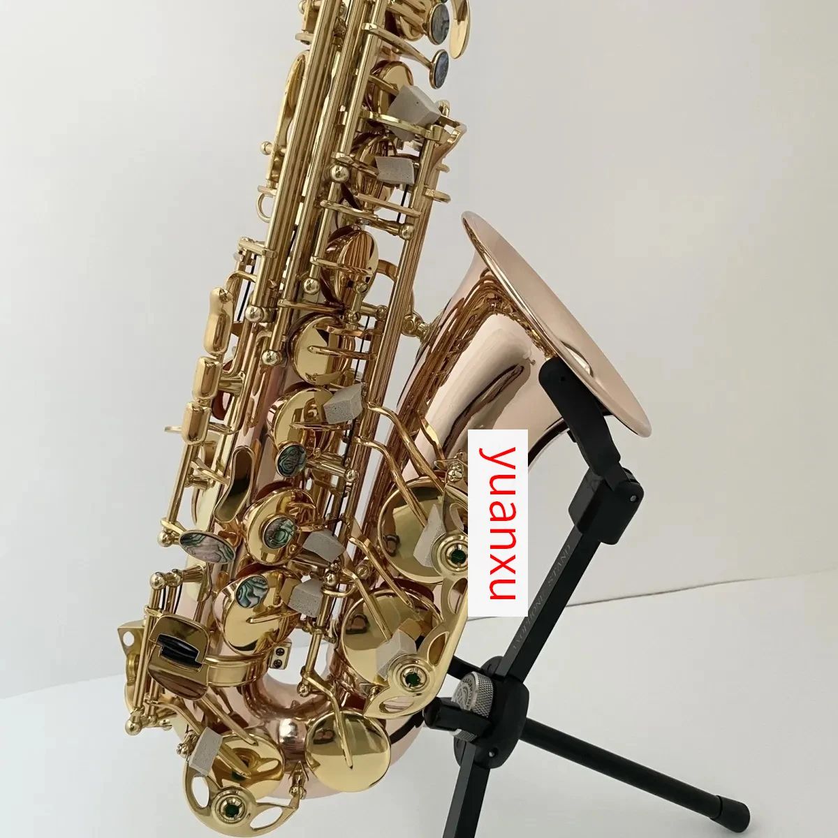 Wysokiej klasy różowo-złoto profesjonalny saksofon altowy Down e-Tune Upgrade Double-Rib Abalone Key Professional Mazz Instrument