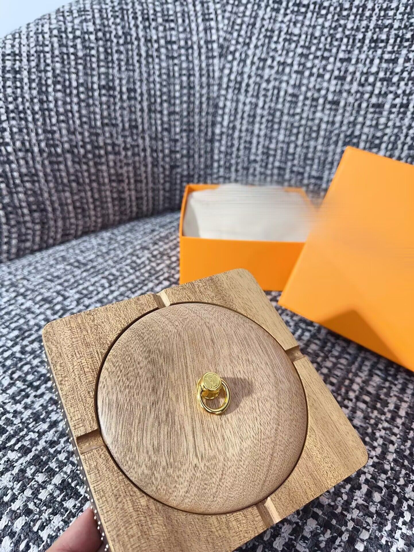 Luxe mode klassieke asbak materiaal hout leer decoratieve klinknagels Verwijderbare asbak Tafeldecoratie nieuw huis