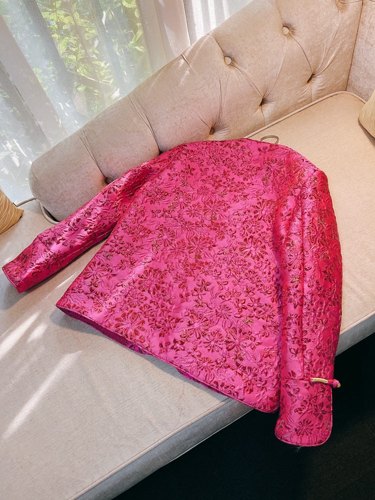 2023 Autumn Fuchsia Floral Jacquard Paneled Jacket långärmad rund halsknappar enkelbröst jackor kappa korta outwear h3o111618