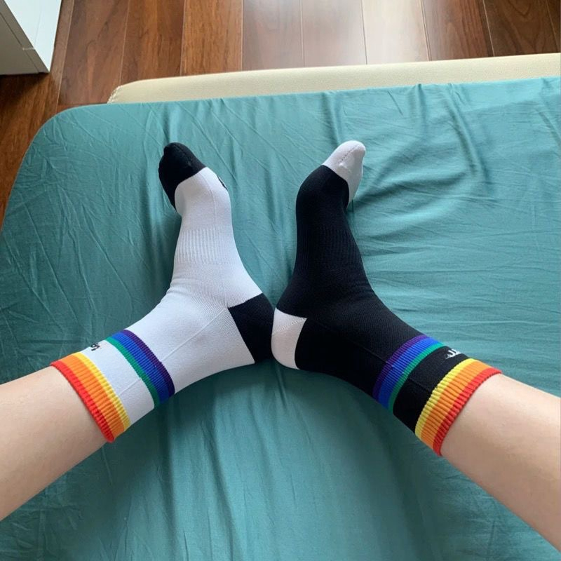 LU Women's Colorful Striped Mid tube Yoga Socks Sports Socks Running Training Fitness Socks Quick Drying Breathable Fabric Rainbow Tidal Socks