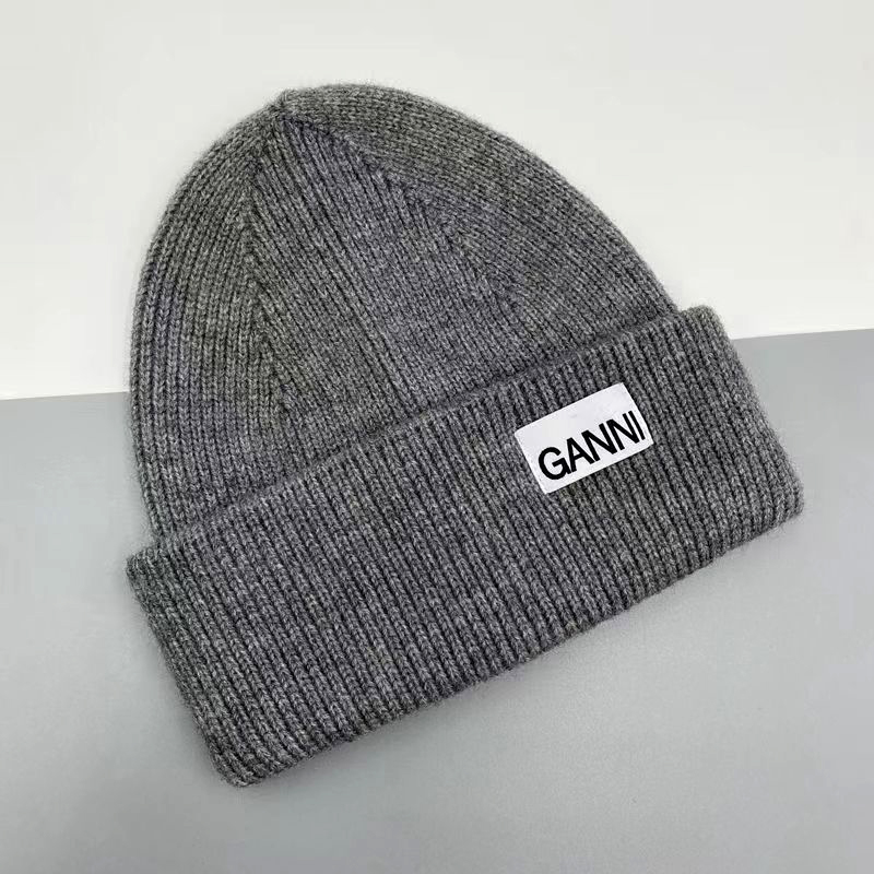 Beanie Beanie Beanie Hat Temperamento Versatile Beanie Cappello lavorato a maglia Lettera calda Triangolo Design Cappello Regalo di Natale Cappello superiore Buono Bello