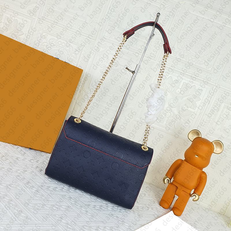 Luxurys Women Bags Designers Bag Embossing FlowerPochette Shourdled Bagsファッションメッセンジャーバッグ本物の革のクロスボディバッグ