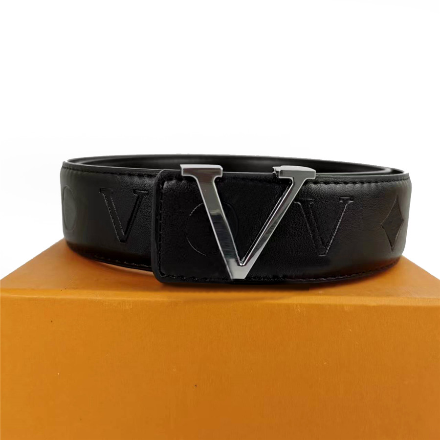 Cintura di design in rilievo 3D Cinture in pelle da uomo donna Designer Ceinture Cintura da donna di lusso con lettera Cintura da lavoro casual Larghezza 4,0 cm