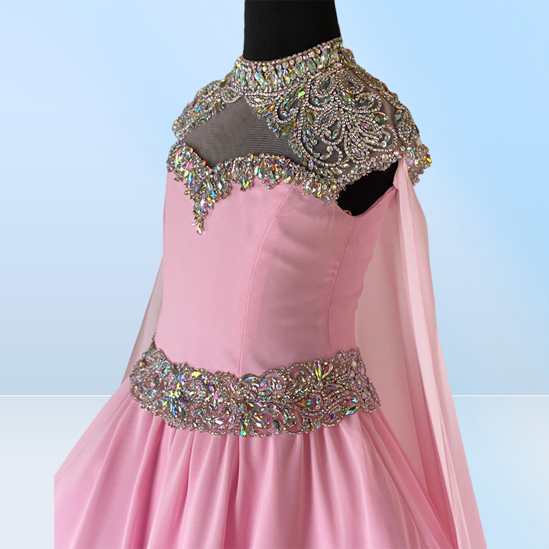 Pink Chiffon Pageant Dress for Teens Juniors 2022 Cape High Neck Bling Crystals Long Formal Event Party Gown for Little Girl Zippe5731843