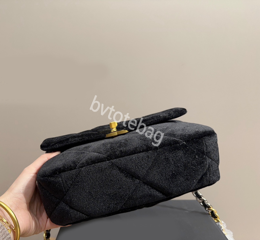 Sacs à bandoulière de luxe Sac à chaîne Designer 25 * 16CM TopA Qualité Miroir Qualité Chanls Femmes Épaule Sac à main Luxuries Cross Body Bag avec boîte 23sschannels