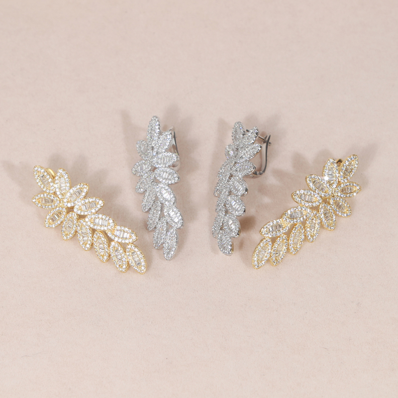 Iced Out Flower Plants Multi Leaf Dangle Stud Earrings Paved Full White Cubic Zirconia Fashion Hip Hop Women Lady Christmas Gift Jewelry
