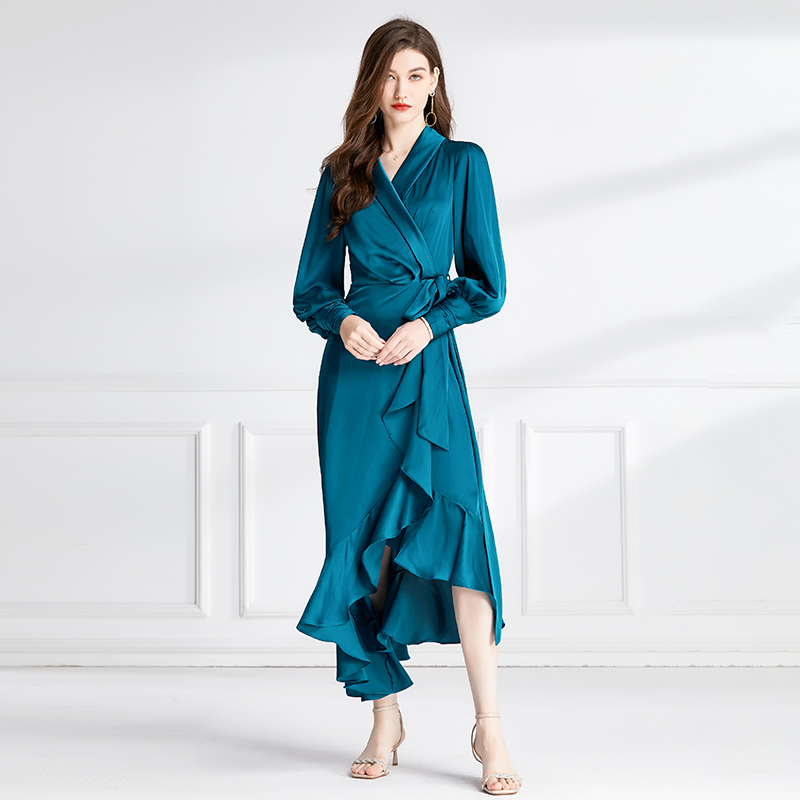 خمر الأزرق الحرير Maxi Wrap Dress Women مصمم فانوس فانوس V-neck Side Side Bow Dress Party Dresses 2023 Autumn With Vacation Runway Slim Ruched Frocks