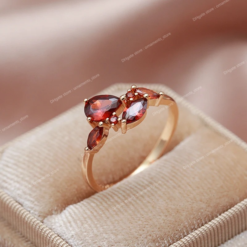 Orange Red Natural Zircon Rings for Women 585 Rose Golden Luxury Bride Wedding Jewelry Party Gift Fashion Jewelryrings Automotive Telefoner Tillbehör Datorer Datorer