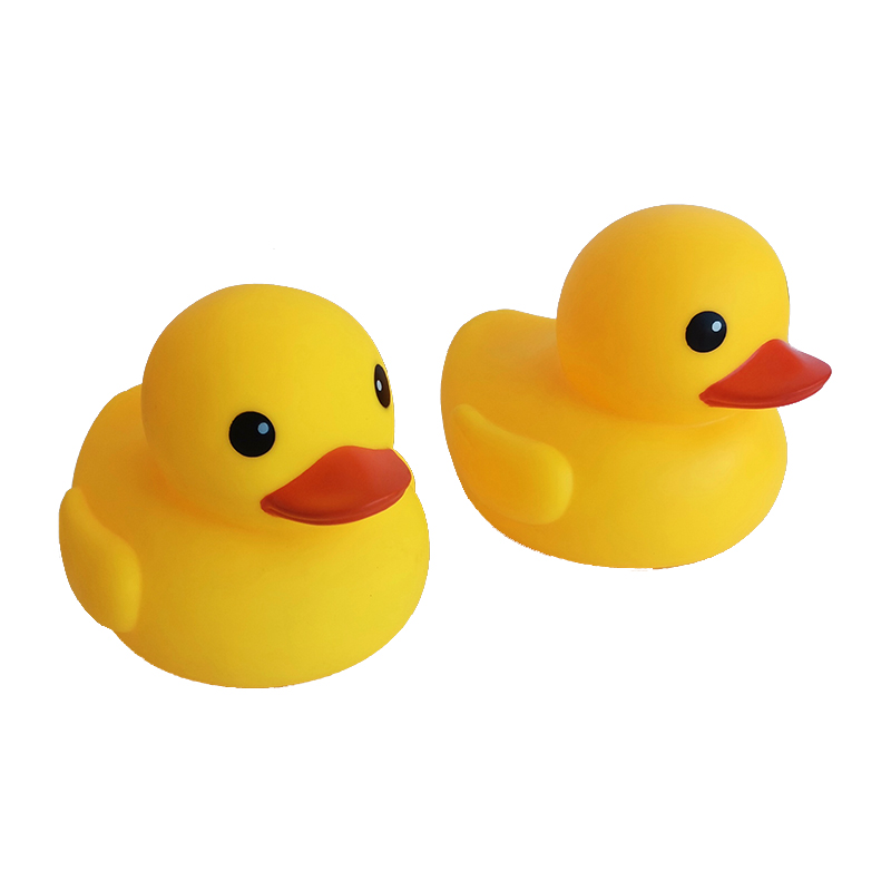 Big Size 17cm Cute Large Rubber Yellow Duck Toy Bathtub Bath Water Toys for Baby Kids Swimming Pool Decoration Press Squeak Bathroom Playing Squeeze Float Ducks Gift