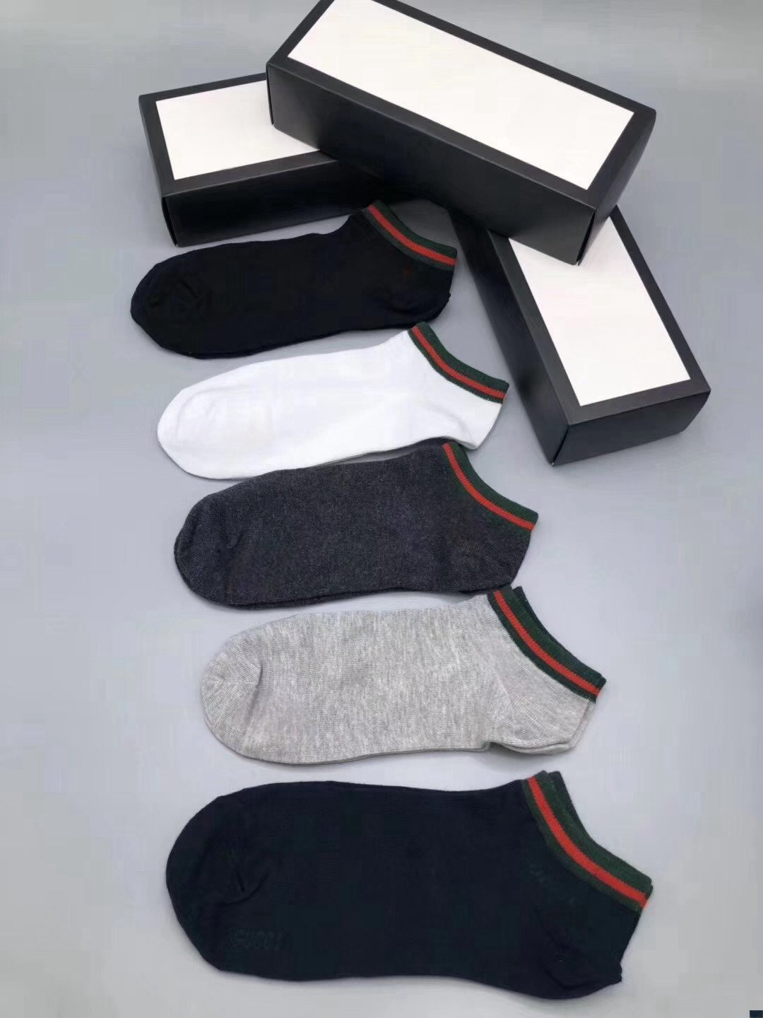 Ensemble de cinq pièces de chaussettes pour hommes, design professionnel, tendance de la mode, atmosphère haut de gamme, numéro 31