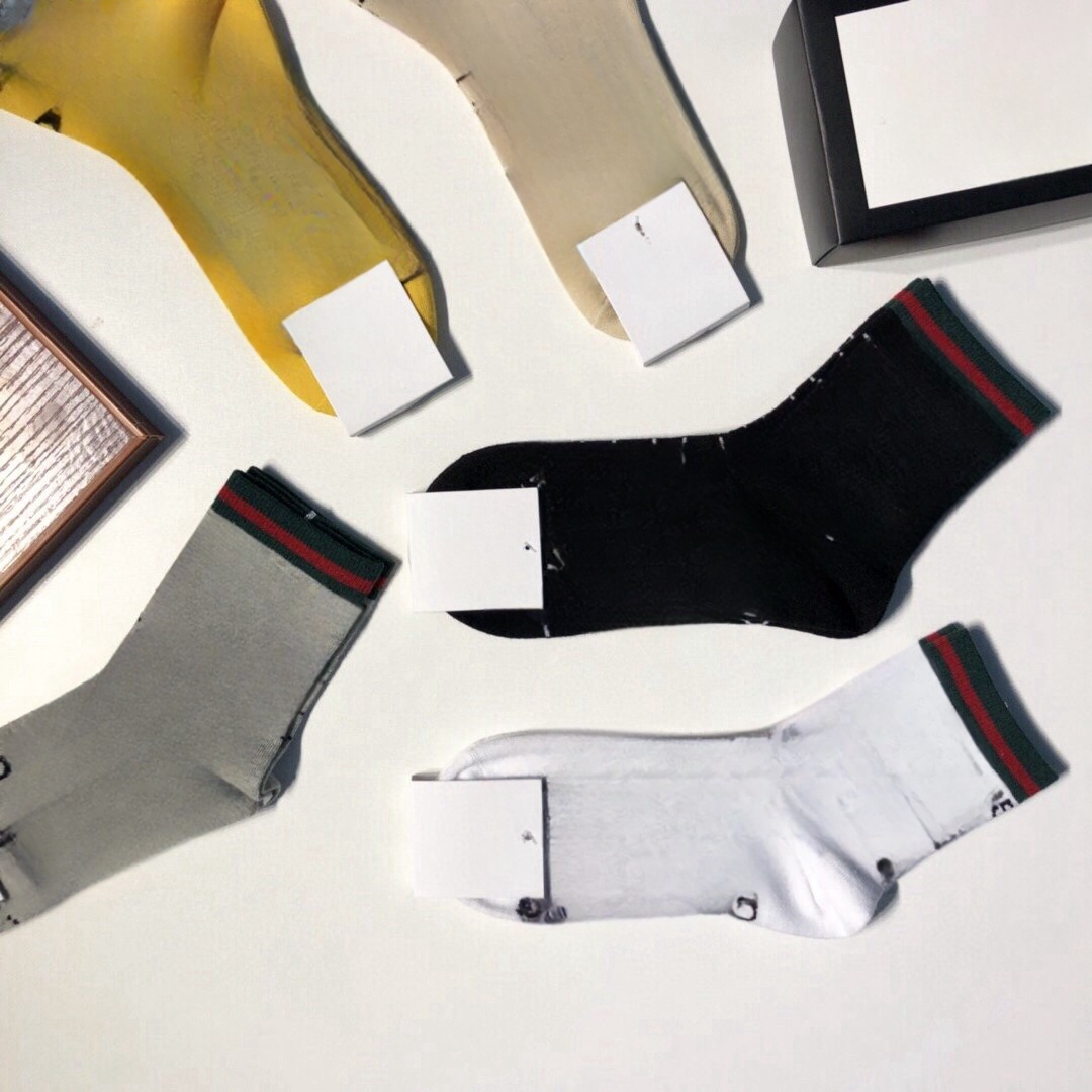 Men's socks designer professional design five-piece set, fashion trend front upscale atmosphere grade number 26