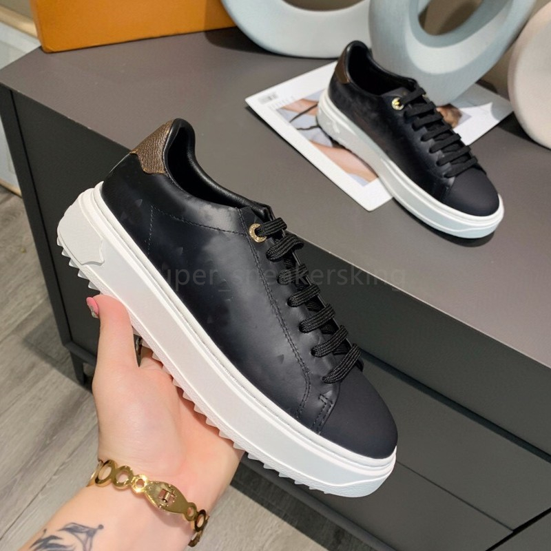 Designer skor män kvinnor tränare plattform sneakers klassiska vintage chaussures tryckt brev sneaker storlek 38-45 med låda