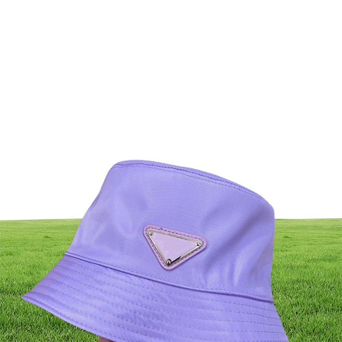 Bucket Hat Casquette Designer Stars mit dem gleichen Casual Outing Flattop Small Brimmed Hats Wild Triangle Standard Ins Basin Cap3502627