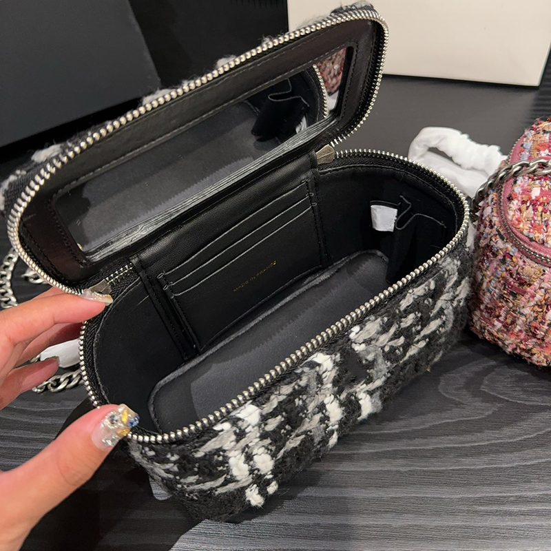 Tasarımcı Klasik 23S Mini Tweed Vanity Case Crossbody Çanta Yüksek Kaliteli Lüks Kadın Moda Makyaj Kutusu Omuz Çantası Fransız Marka Bayanlar Çanta Satchel