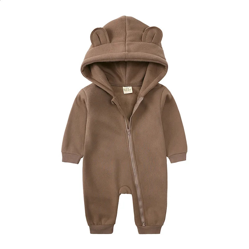 Rompers Baby Winter Clothes Born Bear Jumpsuit för flickor från 0 till 6 12 18 24 månader Saker Kids Overalys Cotton Boys Outfit Bodysuits 231030