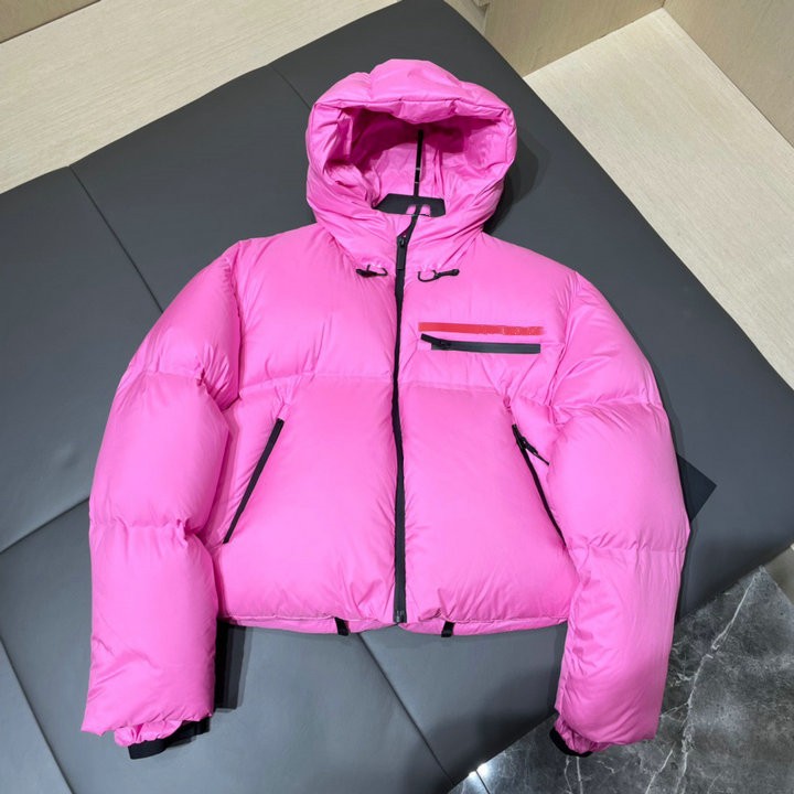 Down Jacket desinger Ubranie damskie moda triang odznaka ciężkie rzemiosło wczesne luksusowe swobodne i modne swobodne luksusowe kobiety odzież krótka kurtka