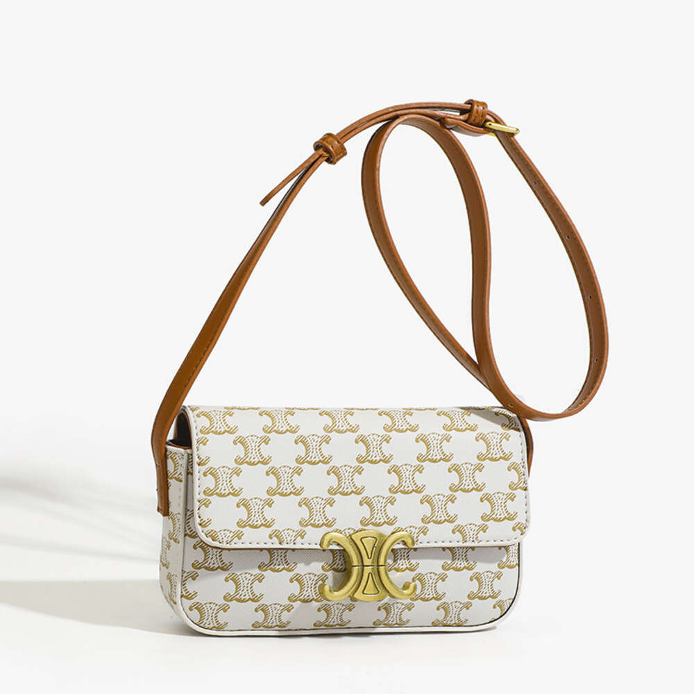 Designers väska celiins väska triumfal bågväska axel väska kedja claudes crossbody väska tofu väska kvinnors väska mode väska underare o7fc