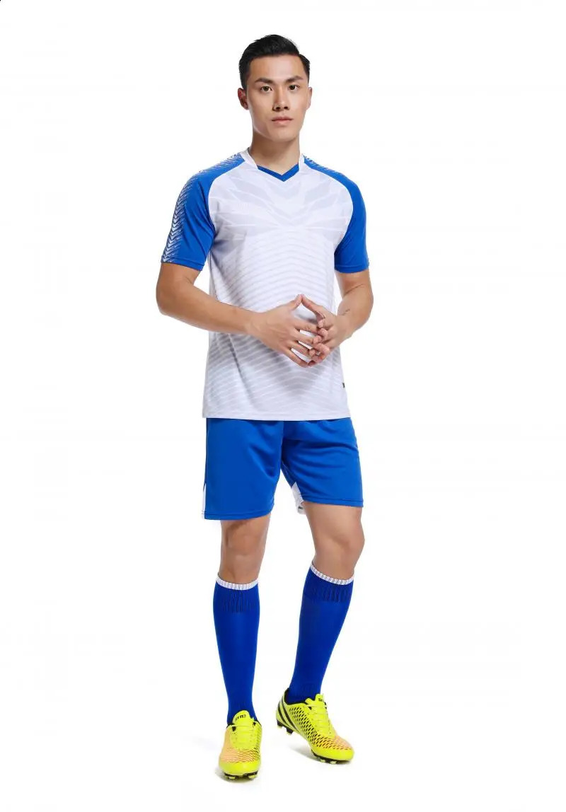 Andra sportvaror 2023 24 T -skjorta Soccer Jerseys High Quality Home Away Football Kit Anpassade män Kids Full Set 231030