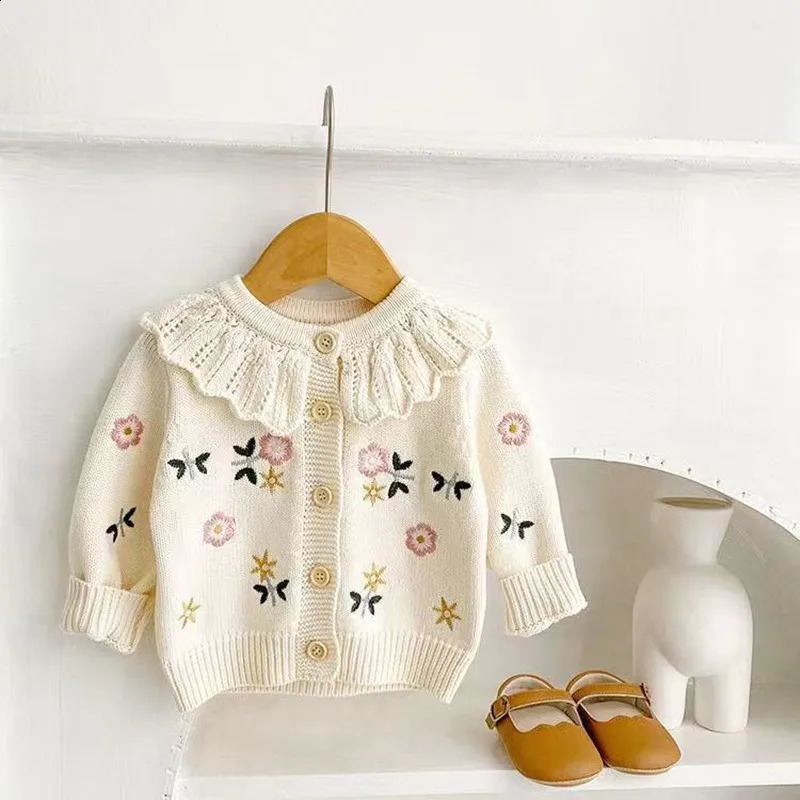 Pull enfants filles printemps et automne manteau pulls pour nourrissons et nés tricots Cardigan vêtements sortants bébé pull 231030